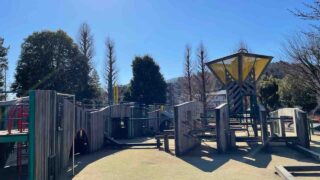 【多摩市】乞田・貝取ふれあい広場 小学生も幼児も楽しい大型遊具の公園